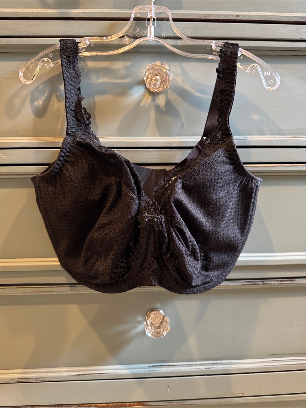 Everyday Full-Coverage Black Bra with Lace Trim